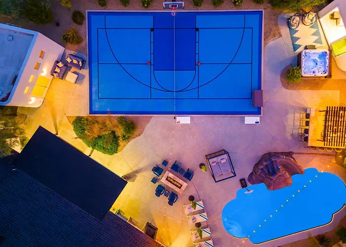 Waterslideluxury3 Housessportcrtshufflegolfspa *