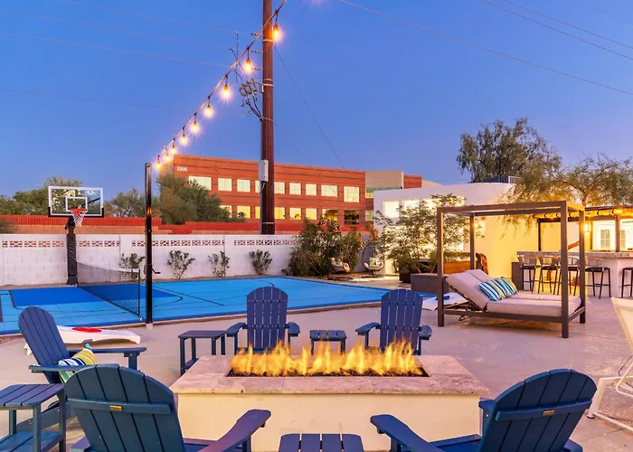 Waterslideluxury3 Housessportcrtshufflegolfspa Scottsdale