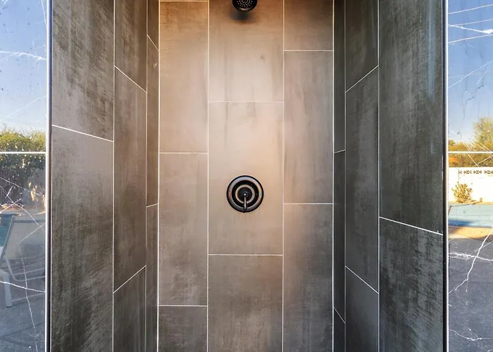 Waterslideluxury3 Housessportcrtshufflegolfspa Scottsdale